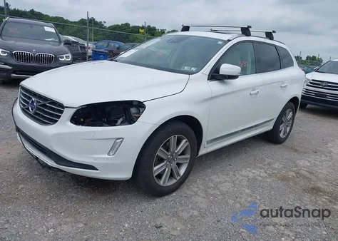 2016 Volvo Xc60 T6 Platinum z USA, uszkodzony, nr VIN YV4902RMXG2850996